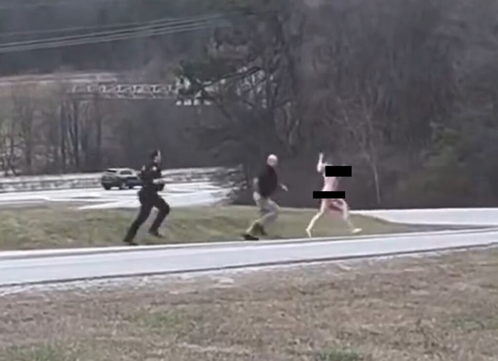 Naked lady chased by police officers near Hwy 153